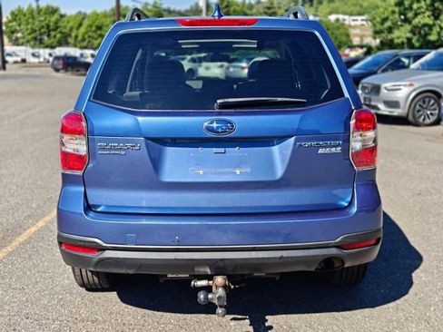 Used 2016 Subaru Forester 2.5i Premium w/ All-Weather Package AWD/4WD image 6