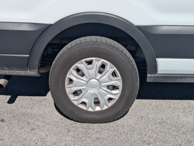 Used 2024 Ford Transit 350 XLT RWD image 11