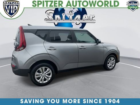 Certified 2022 Kia Soul LX w/ Technology Package image 9