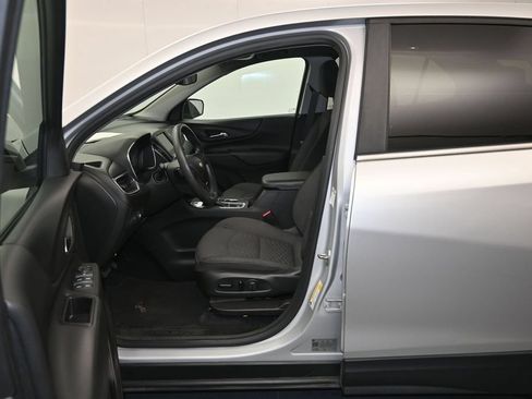 Used 2021 Chevrolet Equinox LT FWD image 20