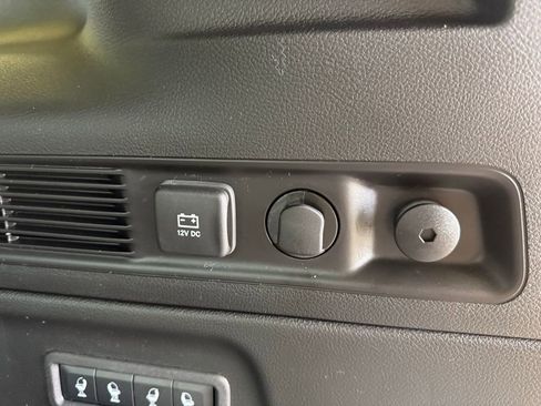 New 2026 Jeep Grand Wagoneer L 4WD w/ Premium Group I image 33