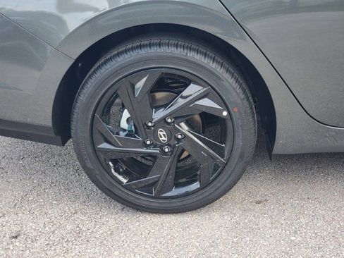 New 2026 Hyundai Elantra SEL Sport Premium image 5