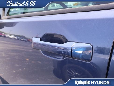 Used 2025 Hyundai Santa Fe Limited AWD/4WD image 23