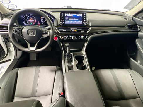 Used 2020 Honda Accord EX image 28