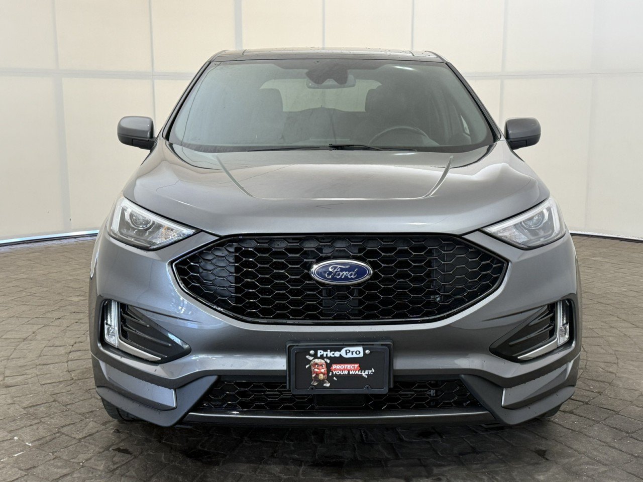 Used 2023 Ford Edge ST-Line AWD/4WD image 2