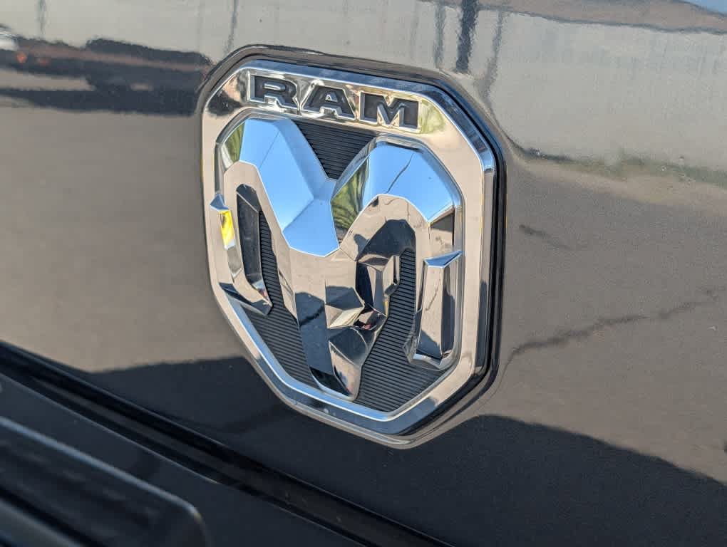 Used 2021 RAM 3500 Big Horn AWD/4WD image 11