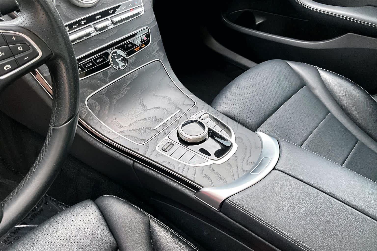Used 2017 Mercedes-Benz C 300 Sedan image 15
