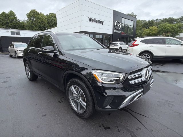 Used 2022 Mercedes-Benz GLC 300 4MATIC image 2