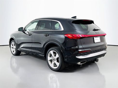 New 2025 Audi Q5 Premium Plus image 5