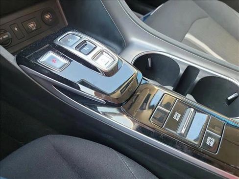 Used 2023 Hyundai Sonata SEL w/ Cargo Package FWD image 11
