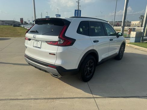 Certified 2026 Honda CR-V TrailSport image 8