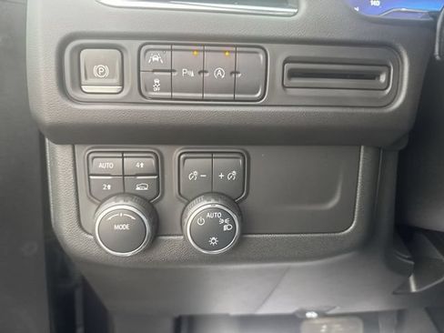 Used 2023 Chevrolet Tahoe RST AWD/4WD image 18