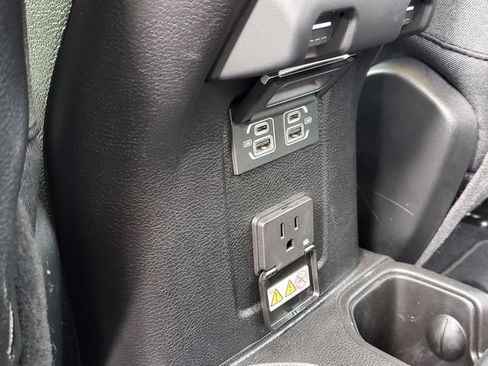 Certified 2026 Jeep Wrangler Unlimited Rubicon AWD/4WD image 21