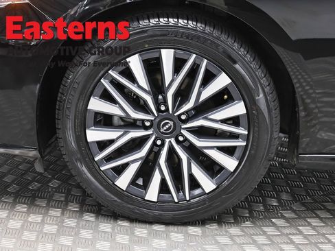 Used 2023 Nissan Altima 2.5 SV image 32