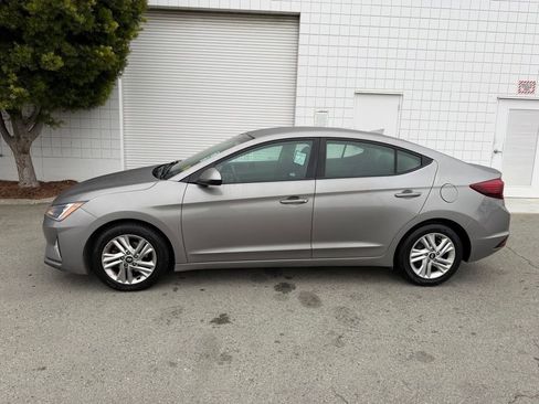Used 2020 Hyundai Elantra SEL FWD image 3