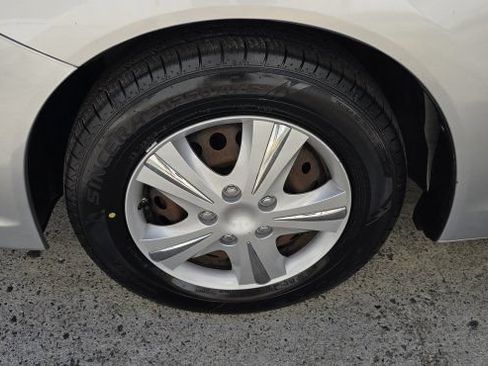 Used 2012 Honda Civic LX image 9