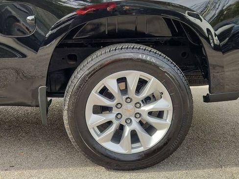 Used 2025 Chevrolet Silverado 1500 Custom image 31