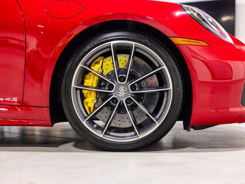 Used 2021 Porsche 911 Targa 4S Heritage Design image 24