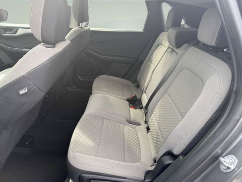 Certified 2022 Ford Escape SE w/ SE Sport Appearance Package AWD/4WD image 10