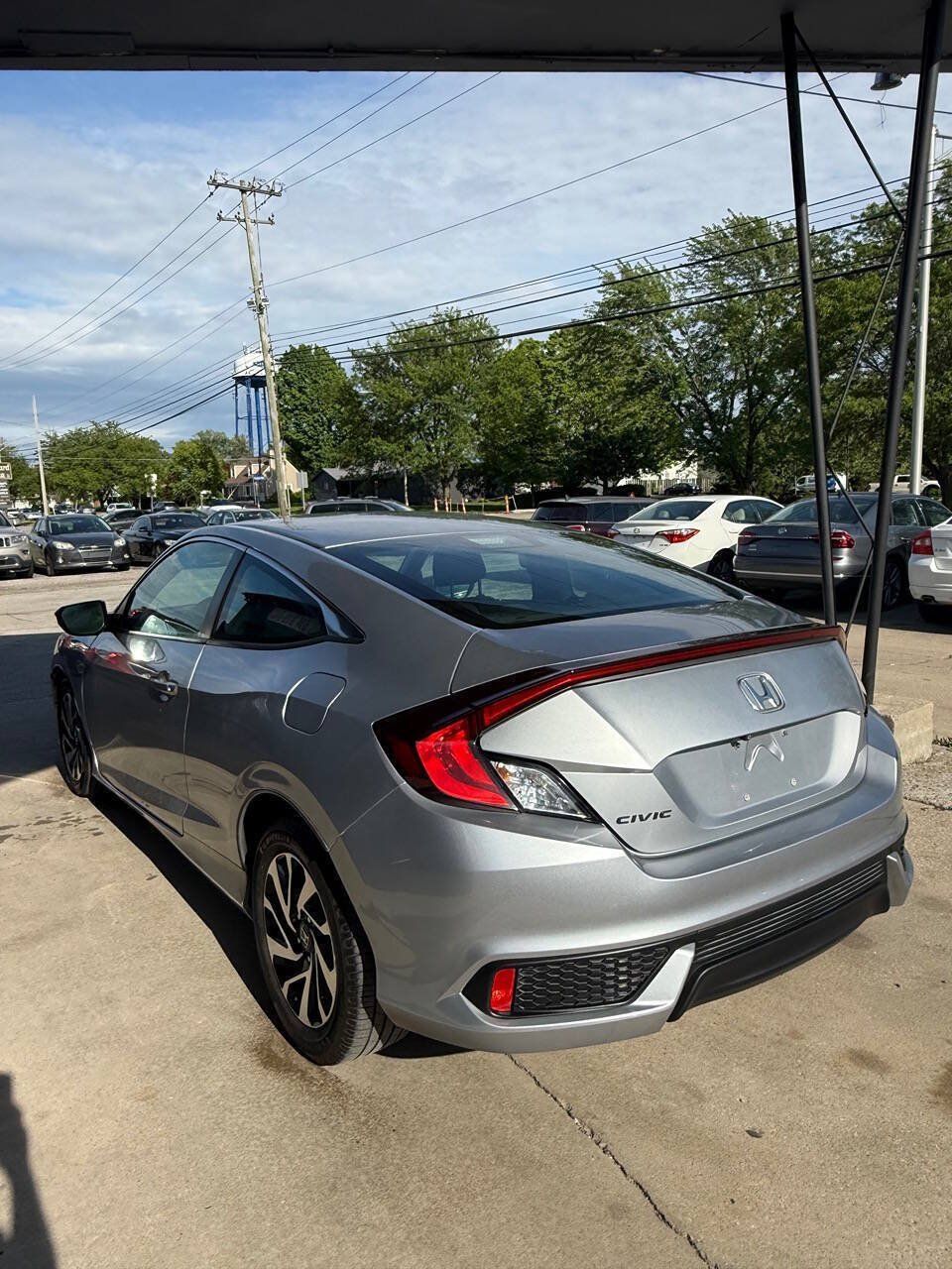 Used 2017 Honda Civic LX image 4
