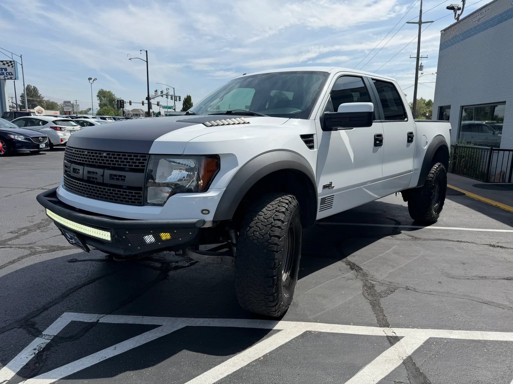 Used 2013 Ford F150 Raptor w/ Plus Pkg AWD/4WD image 3