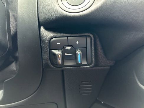 Used 2025 Dodge Durango GT image 27