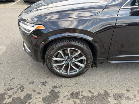 Used 2017 Volvo XC90 T6 Momentum w/ Vision Package AWD/4WD image 27