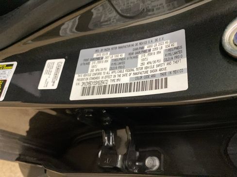 Certified 2025 MAZDA CX-30 2.5 Turbo w/ Premium Package AWD/4WD image 31
