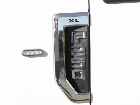 Used 2020 Ford F250 XL w/ Power Equipment Group image 46