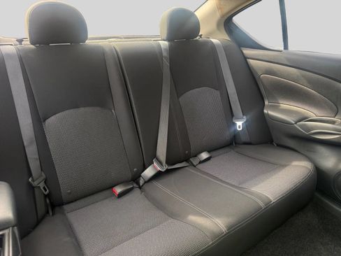 Used 2017 Nissan Versa SV FWD image 18