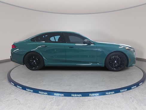 Used 2026 BMW M5 w/ Carbon Package image 6
