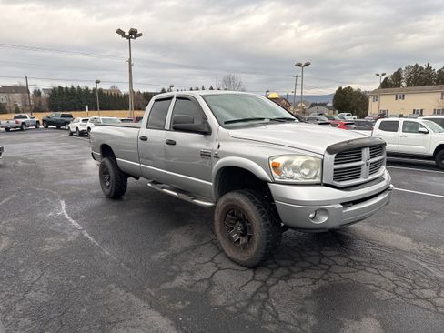 Used 2007 Dodge Ram 2500 Truck SLT image 7