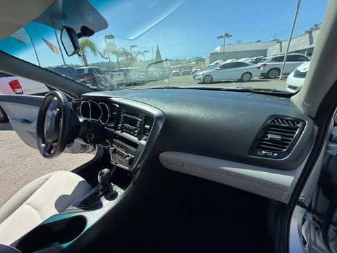Used 2013 Kia Optima LX image 14