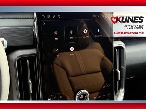 New 2026 GMC Acadia AT4 w/ Luxury Package image 38