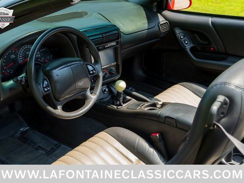 Used 2002 Chevrolet Camaro Z28 w/ SS Performance/Appearance Pkg RWD image 16