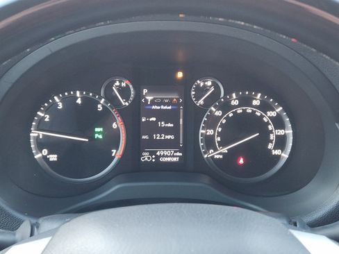 Used 2023 Lexus GX 460 Luxury image 18