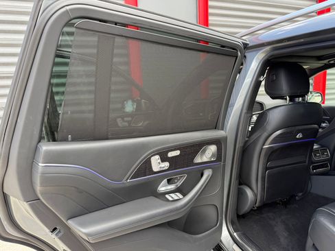 Used 2023 Mercedes-Benz Maybach GLS 600 4MATIC image 20