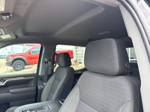 Used 2022 GMC Sierra 1500 Elevation AWD/4WD image 17