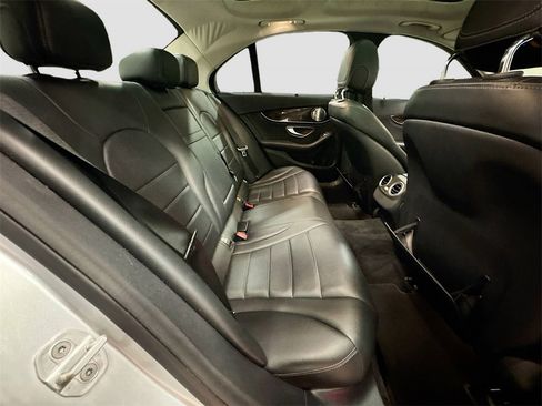 Used 2015 Mercedes-Benz C 300 4MATIC Sedan image 32