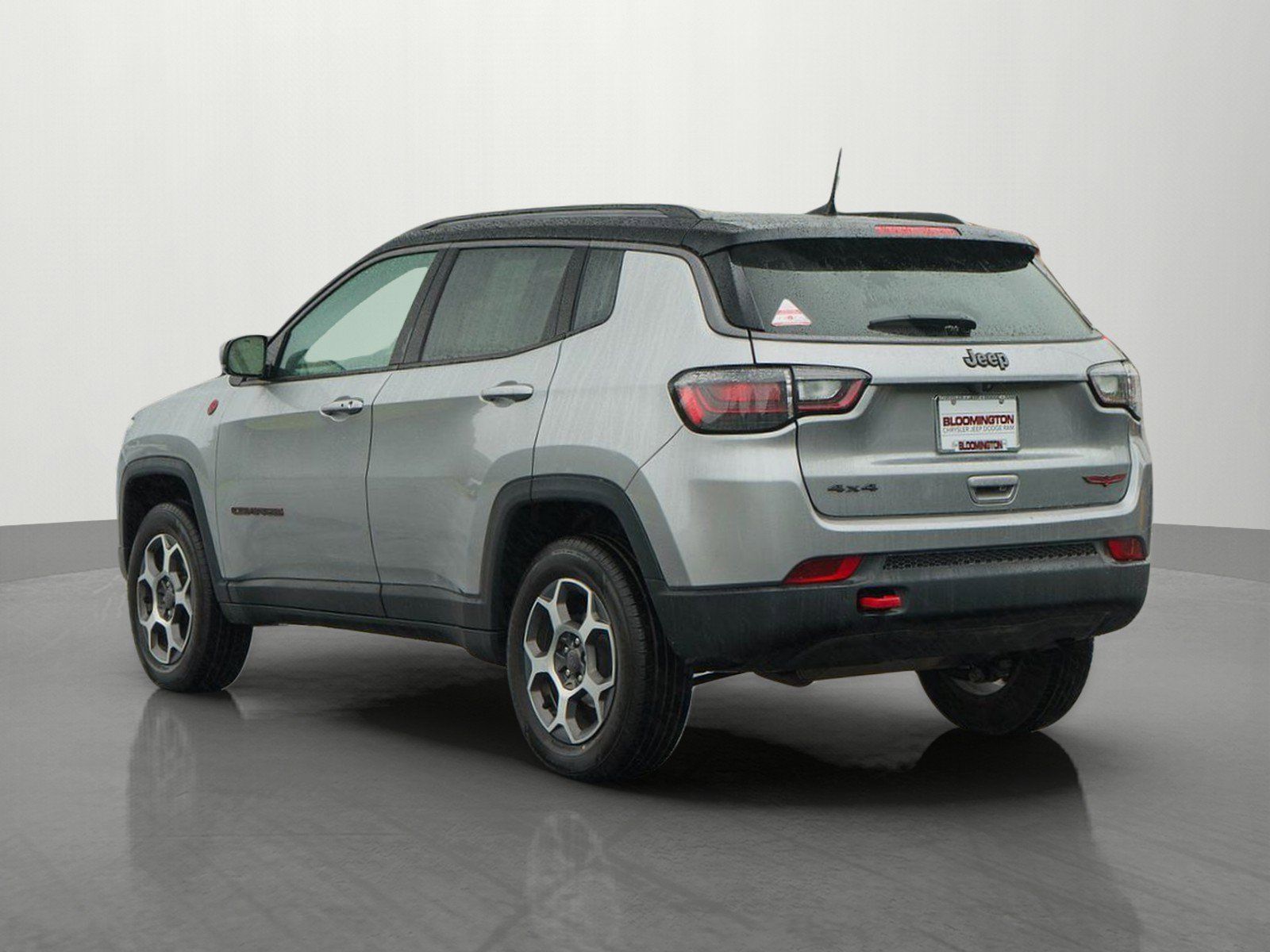 Used 2022 Jeep Compass Trailhawk w/ Trailhawk Elite Group AWD/4WD image 5