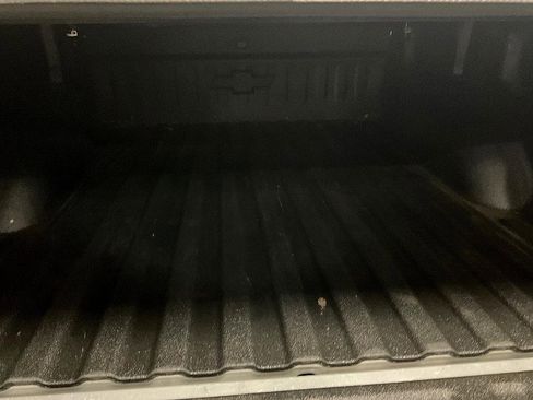 Used 2018 Chevrolet Silverado 1500 Custom w/ Custom Value Package image 15