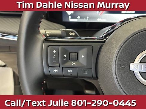 Used 2025 Nissan Kicks SR AWD/4WD image 23