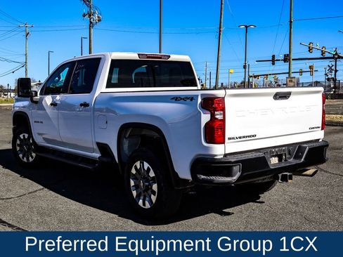 Used 2024 Chevrolet Silverado 2500 Custom image 5