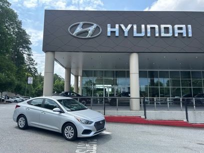 Used 2022 Hyundai Accent SE