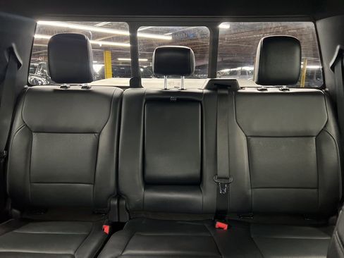 Used 2023 Ford F150 Lariat w/ Equipment Group 502A High image 25