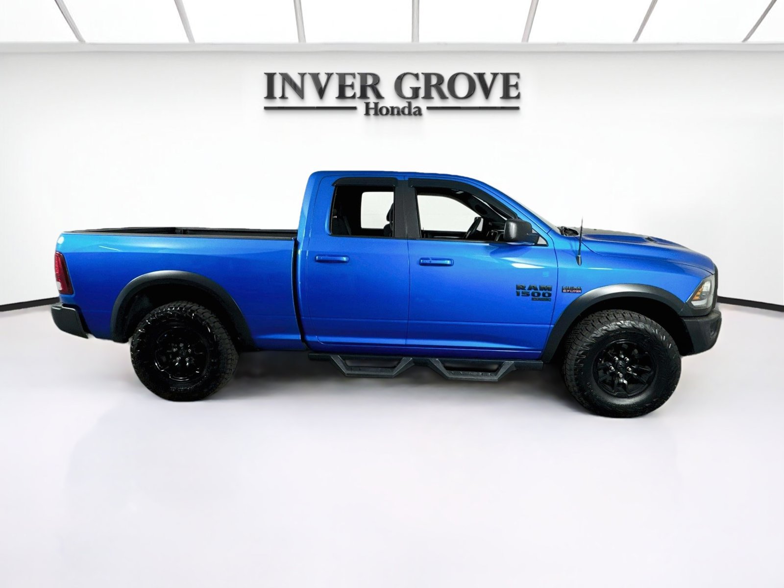 Used 2022 RAM 1500 Warlock w/ Electronics Group AWD/4WD image 4