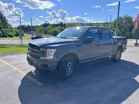 Used 2020 Ford F150 XLT w/ Equipment Group 302A Luxury AWD/4WD image 7