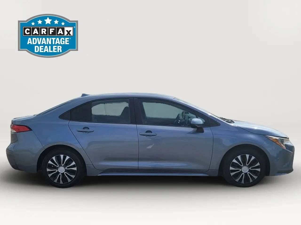 Used 2021 Toyota Corolla LE FWD image 4