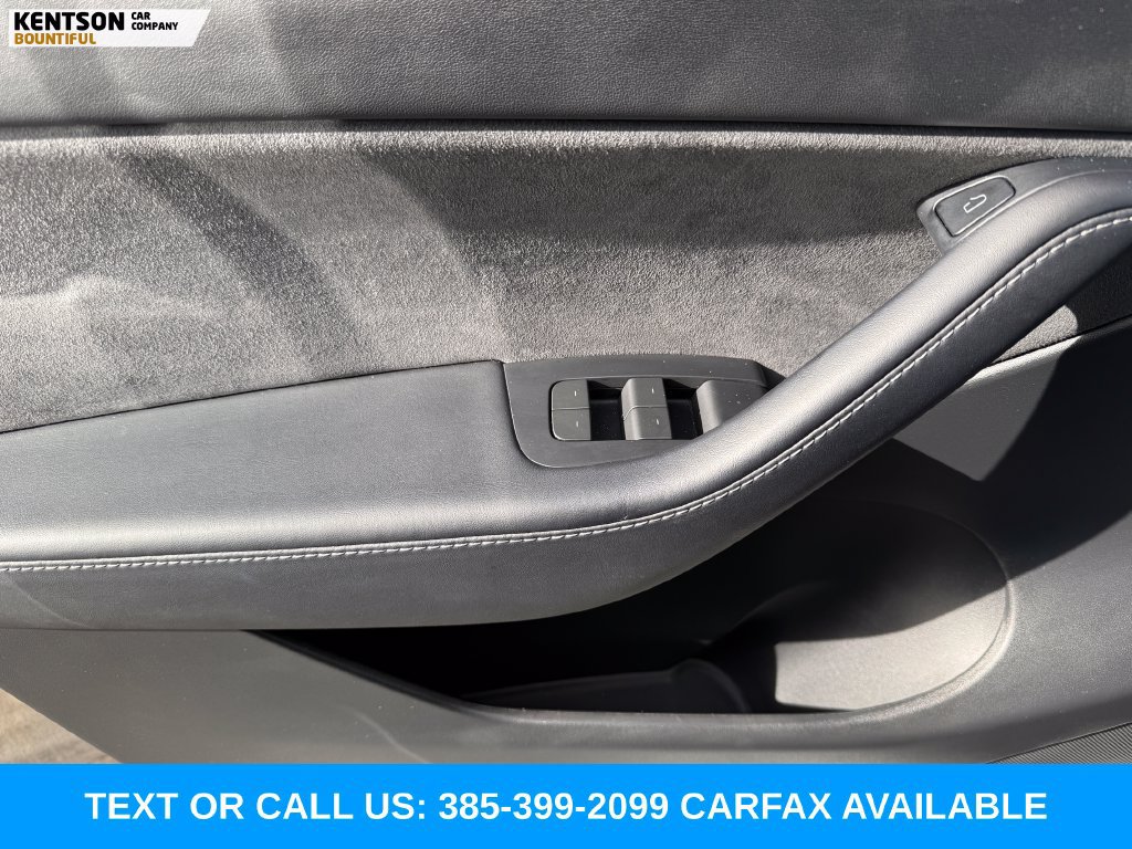 Used 2022 Tesla Model Y Performance AWD/4WD image 15