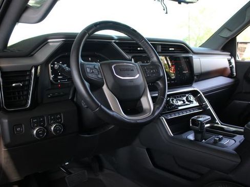 Certified 2024 GMC Sierra 1500 Denali image 8